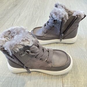 GAP - Warm Faux-Leather Faux-Fur Lined Boots for Toddler Boys - Good Condition!
